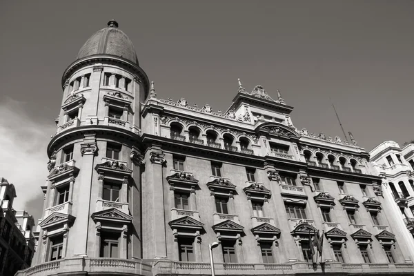 Gran Vía en Madrid, España —  Fotos de Stock