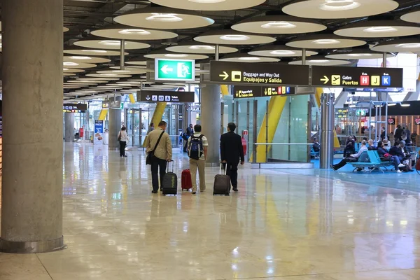 Terminal 4 dell'aeroporto di Madrid — Foto Stock