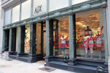 Fifth Avenue Armani