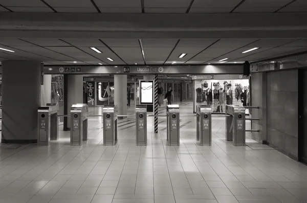 Milan metro istasyonu — Stok fotoğraf