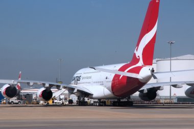 Qantas Airbus A380 clipart
