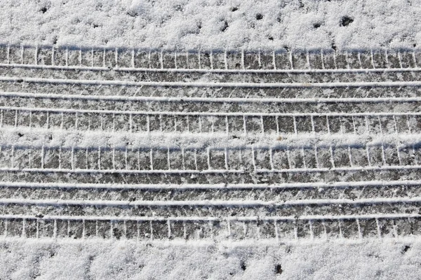 Pistas de neve carro — Fotografia de Stock