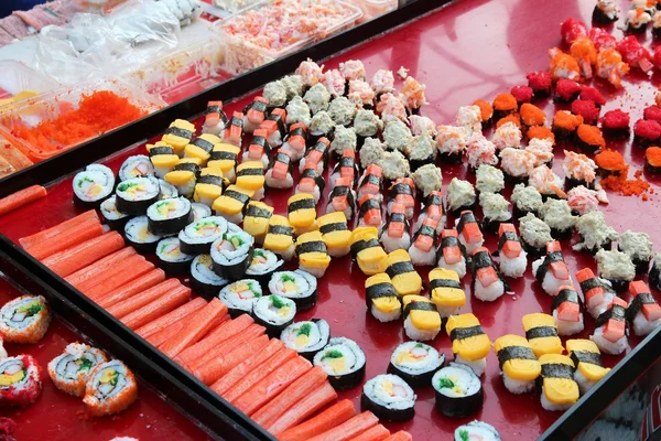 Sushi w formie bufetu — Zdjęcie stockowe