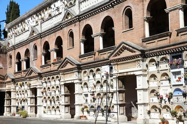 Begraafplaats in Rome, Italië — Stockfoto