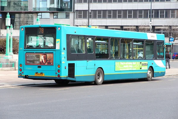 City bus no Reino Unido — Fotografia de Stock