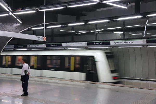 Budapest Metro — Stock Photo, Image
