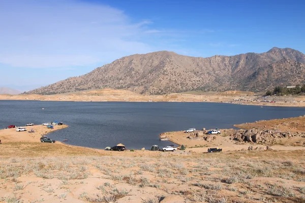 Lago de bajo nivel —  Fotos de Stock