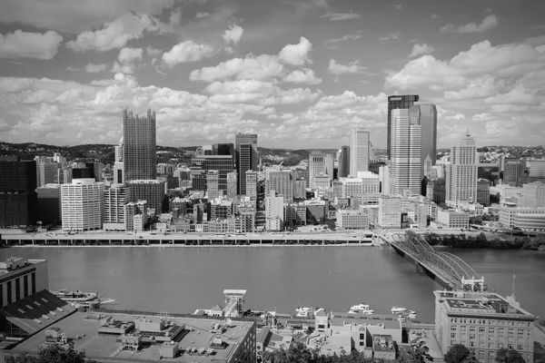匹兹堡天际线 — 图库照片