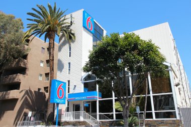 Motel 6