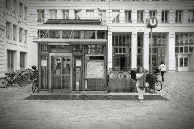 Viyana'da metro istasyonu