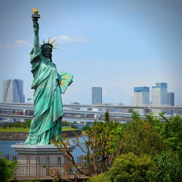 Tokyo Statue of Liberty — 图库照片