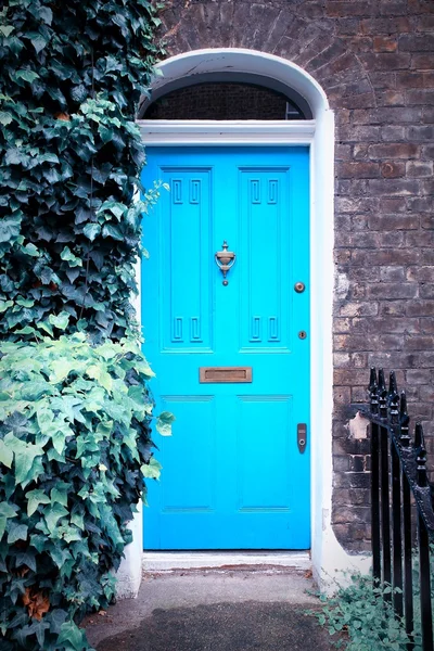 Londra'da kapı — Stok fotoğraf