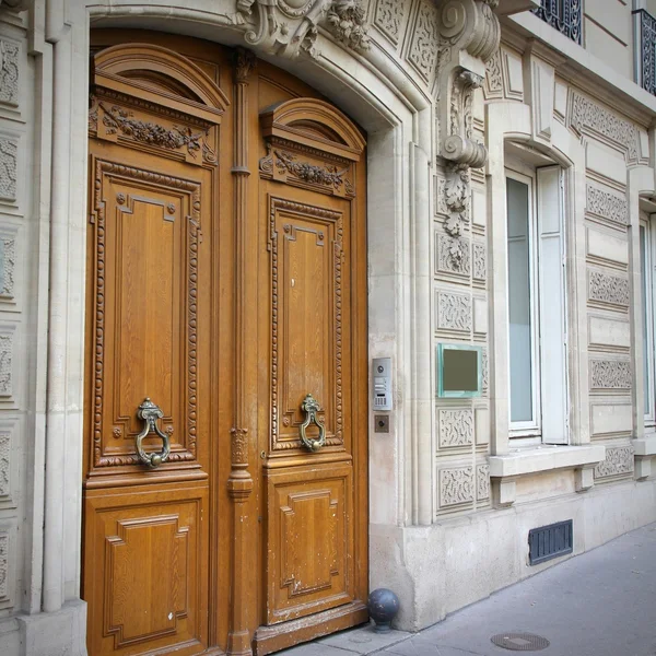 Παλιά αρχιτεκτονική στο Παρίσι — Φωτογραφία Αρχείου