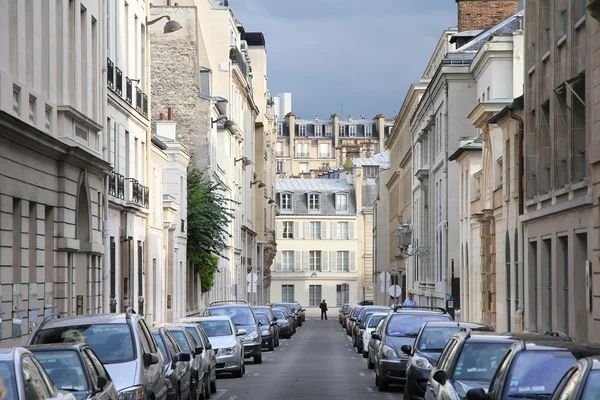 Paris parking en bordure de rue — Photo