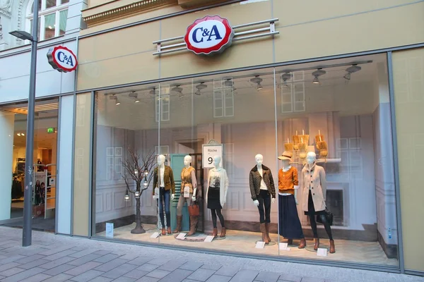 C-And-A fashion store — Stock fotografie