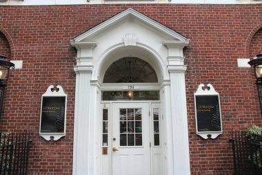 NEW YORK, ABD - 1 Temmuz 2013: J.P. Morgan New York 'ta Özel Bankacılık Şubesi.