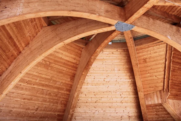 Curved beam wooden roof — 스톡 사진