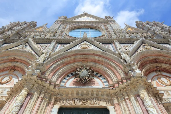 Sienas katedral, Italien arkitektur — Stockfoto