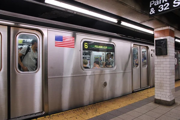 New York metro — Stok fotoğraf