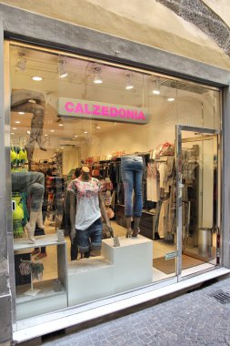 Calzedonia iç çamaşırı Dükkanı