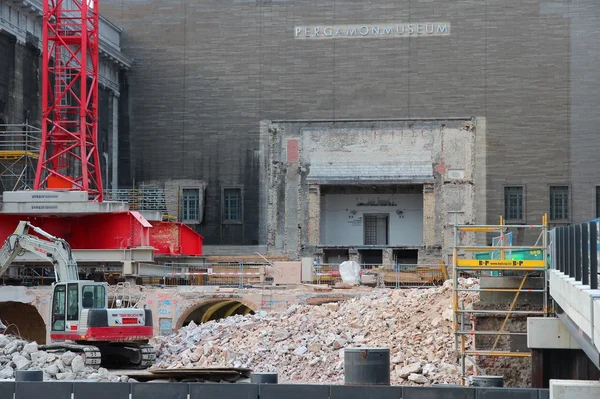 Pergamon Museum renovace - hlavní město Německa — Stock fotografie