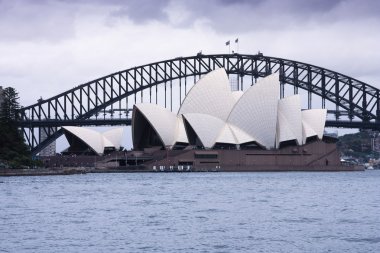 Sydney Opera Binası