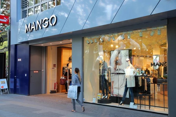 Mango store, Germany — Stockfoto