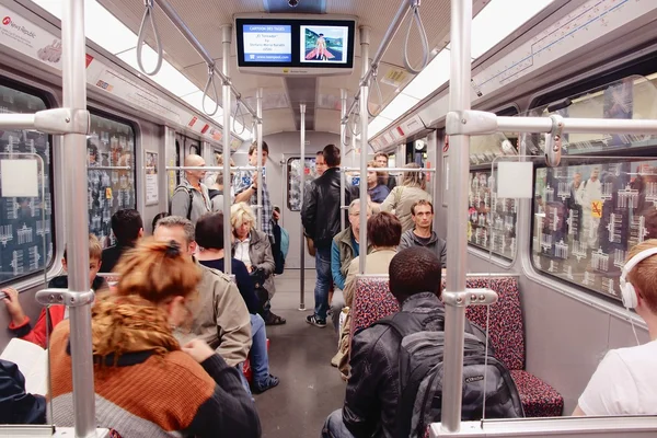 Berlin Metro train — Stock Photo, Image