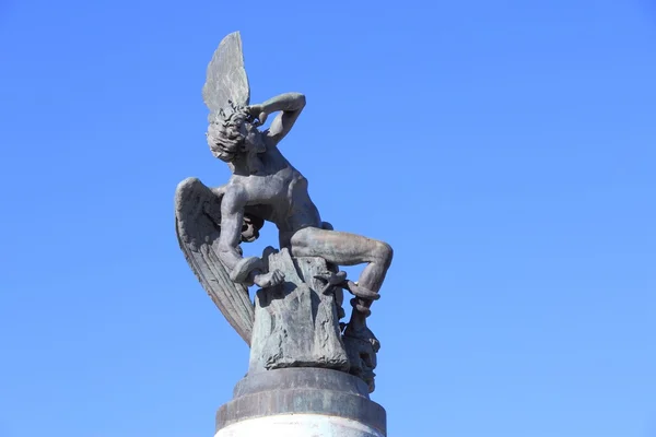 Fallen angel in Madrid — Stock Photo, Image