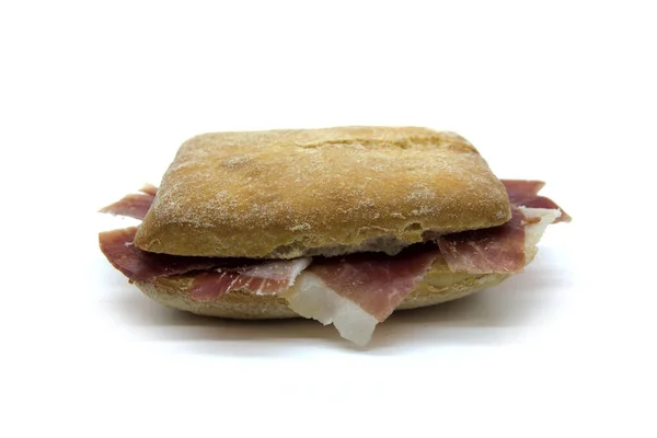 Pan Casero Chapata Con Mortadela Salami Salchichon Jamon — Stockfoto