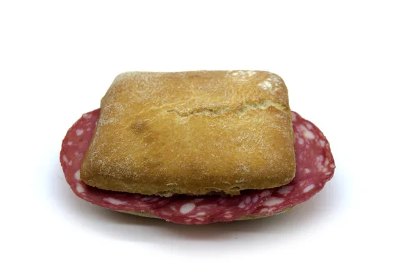 Pan Casero Chapata Con Mortadela Salami Salchichon Jamon — kuvapankkivalokuva