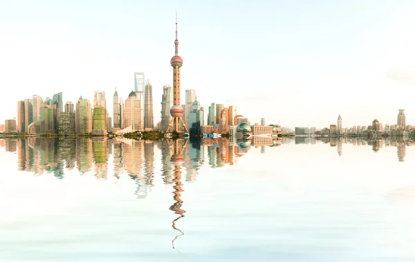 Аэрофотосъемка Шанхайского бунда на горизонте — стоковое фото