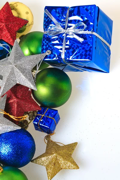 Bolas azules de Navidad de primer plano —  Fotos de Stock