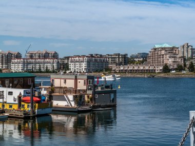 Evlerin tekne ve Fisherman wharf adlı helikopter 