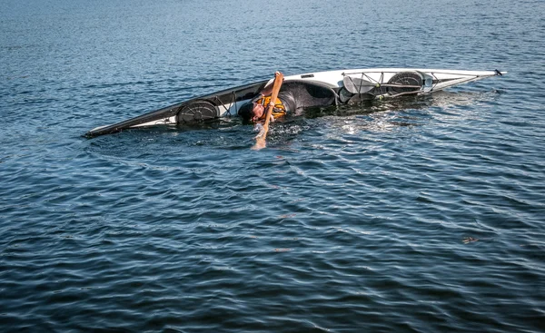 Técnica de balanceo de kayak 4 — Foto de Stock