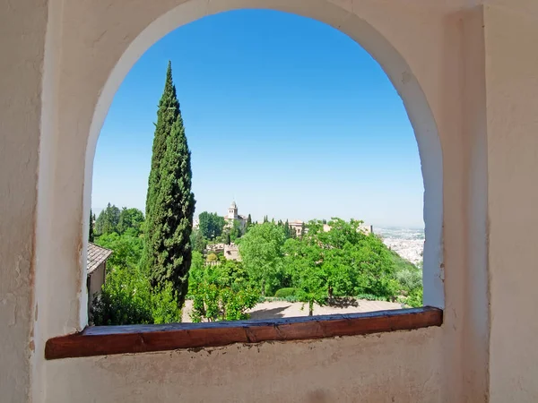 Över Alhambra Palats Från Arch Granada Spanien — Stockfoto