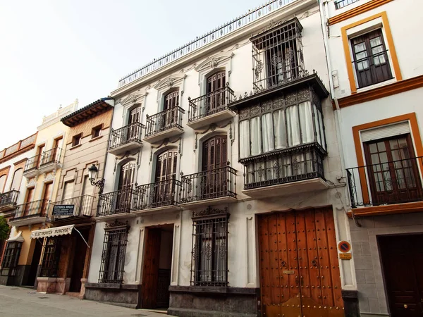 Casa Típica Com Forjar Balcões Cidade Velha Ronda Andaluzia Espanha — Fotografia de Stock