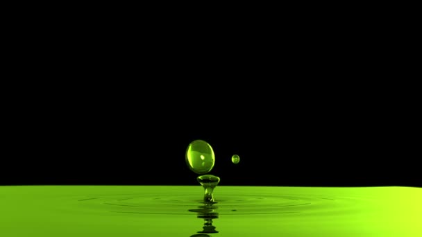 Goutte d'huile d'olive avec effet focus (goutte 2) sur fond noir — Video