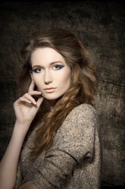 Kazak ile şirin kız 