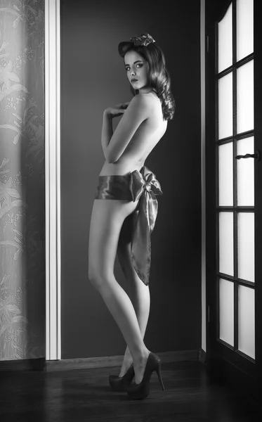Menina com estilo de Natal erótico em preto e branco Fotos De Bancos De Imagens Sem Royalties