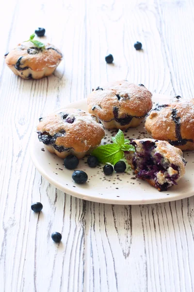 Σπιτικά cupcakes με βατόμουρα — Φωτογραφία Αρχείου