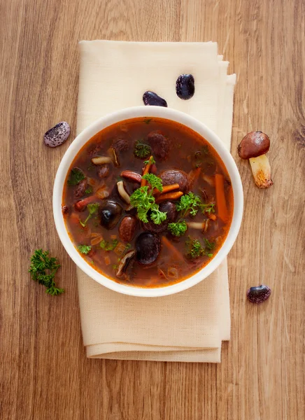 Sopa com cogumelos e feijão — Fotografia de Stock