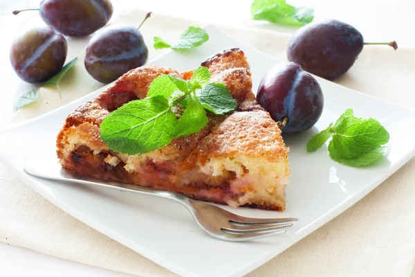 Plum cake — Stock Photo, Image