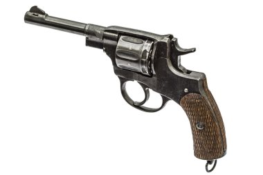 Eski tabanca, göl kenarında beyaz arka plan üzerinde