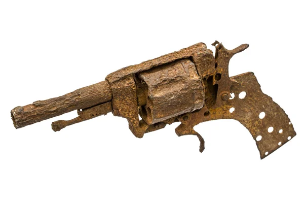 Старый ржавый пистолет, изолированный на белом фоне — стоковое фото