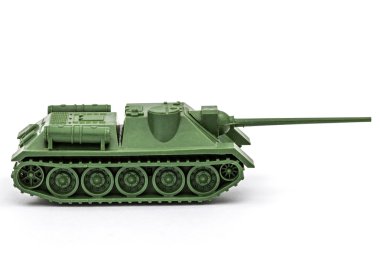 Oyuncak tank, beyaz arka plan üzerinde ayrı tut