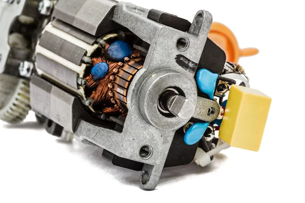 Küçük elektrik motoru, yakın çekim, izole üzerinde beyaz backgr parçası
