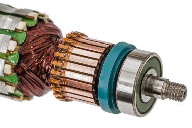 Rotor elektrik motoru yakın çekim, izole beyaz arka plan üzerinde