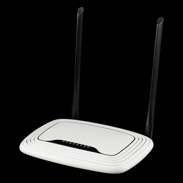 WI-FI беспроводной маршрутизатор, беспроводные технологии передачи данных, изолированные на черном фоне
