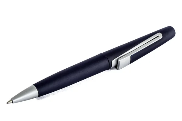 Modré kuličkové pero, izolovaných na bílém, s ořezovou cestou — Stock fotografie